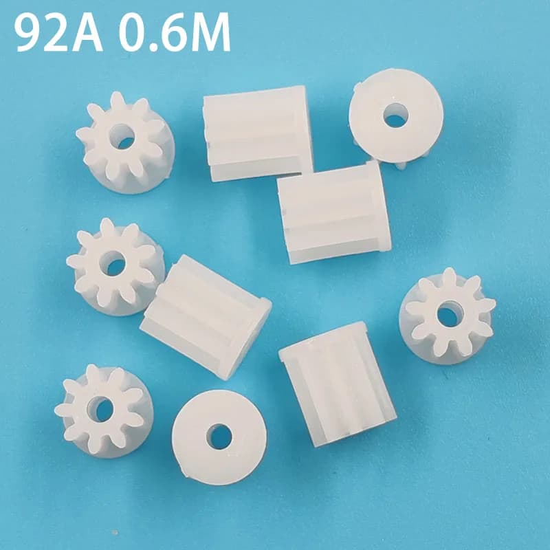 Ingranaggio motore in plastica 9T 0,6 M 9 denti diametro esterno = 6,6 mm parti del modello giocattolo fai da te spalla 92A