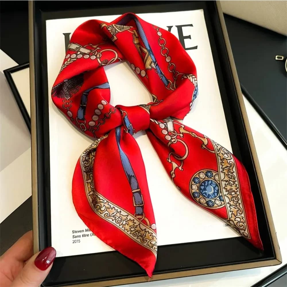 Luxury Square Scarf with Chain Printing, Simulated Silk Scarf, Elegant Solar Protection for Women 70x70cm