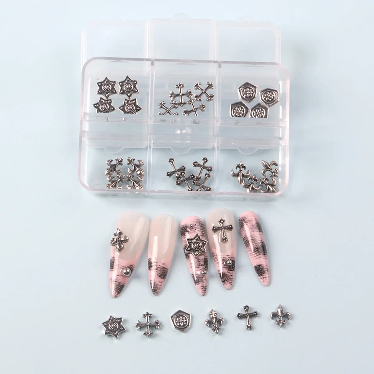 TSZS 6 Griglie 3D Retro Punk Croce Gioielli Nail Art Charms Mix Forma Croce Grigia Nail Charms Decorazione per manicure per unghie