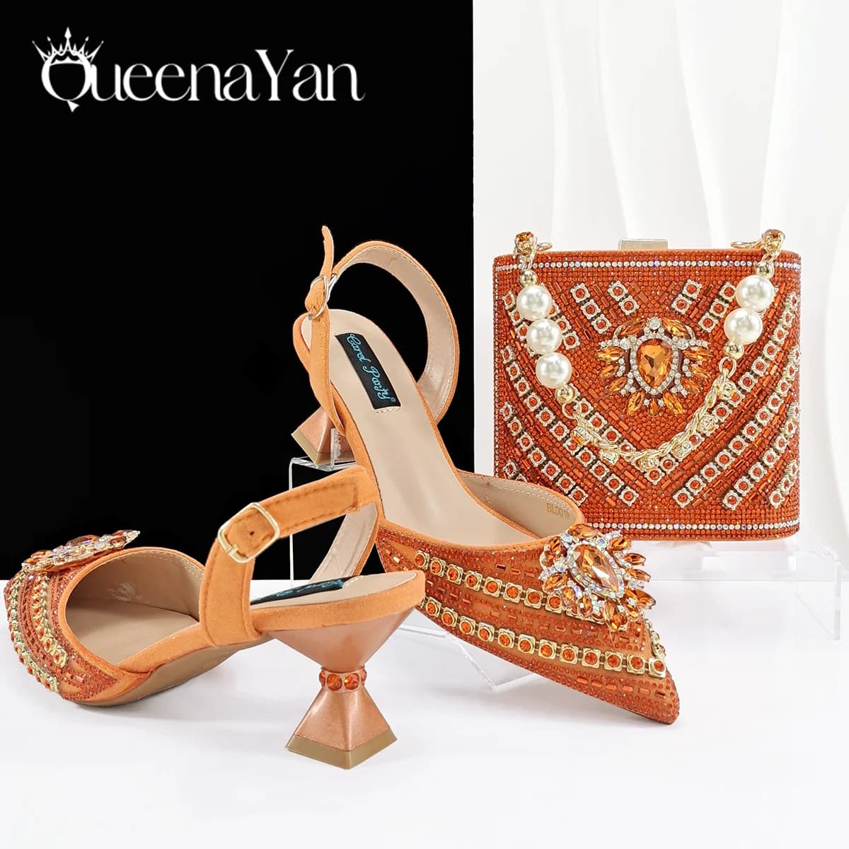 Queena Yan Scarpe con tacco alto a punta e strass dal design italiano e set di borse abbinate Calzature eleganti e comode da donna