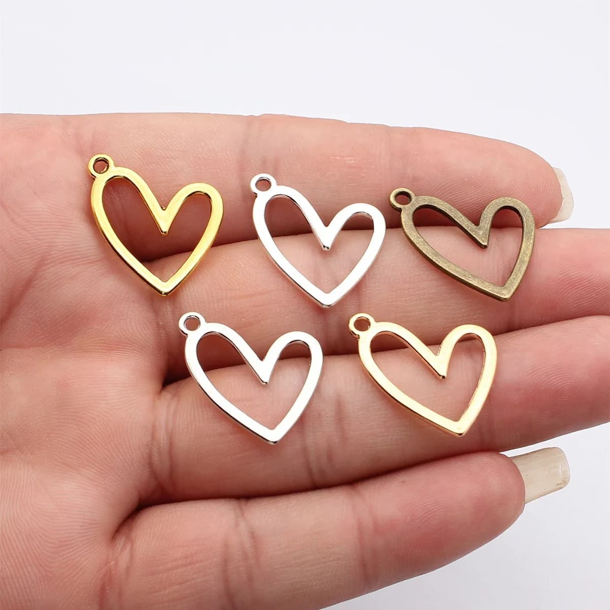 WYSIWYG 20pcs 22x20mm 5 Colors Geometric Openwork Heart Charms For DIY Jewelry Making