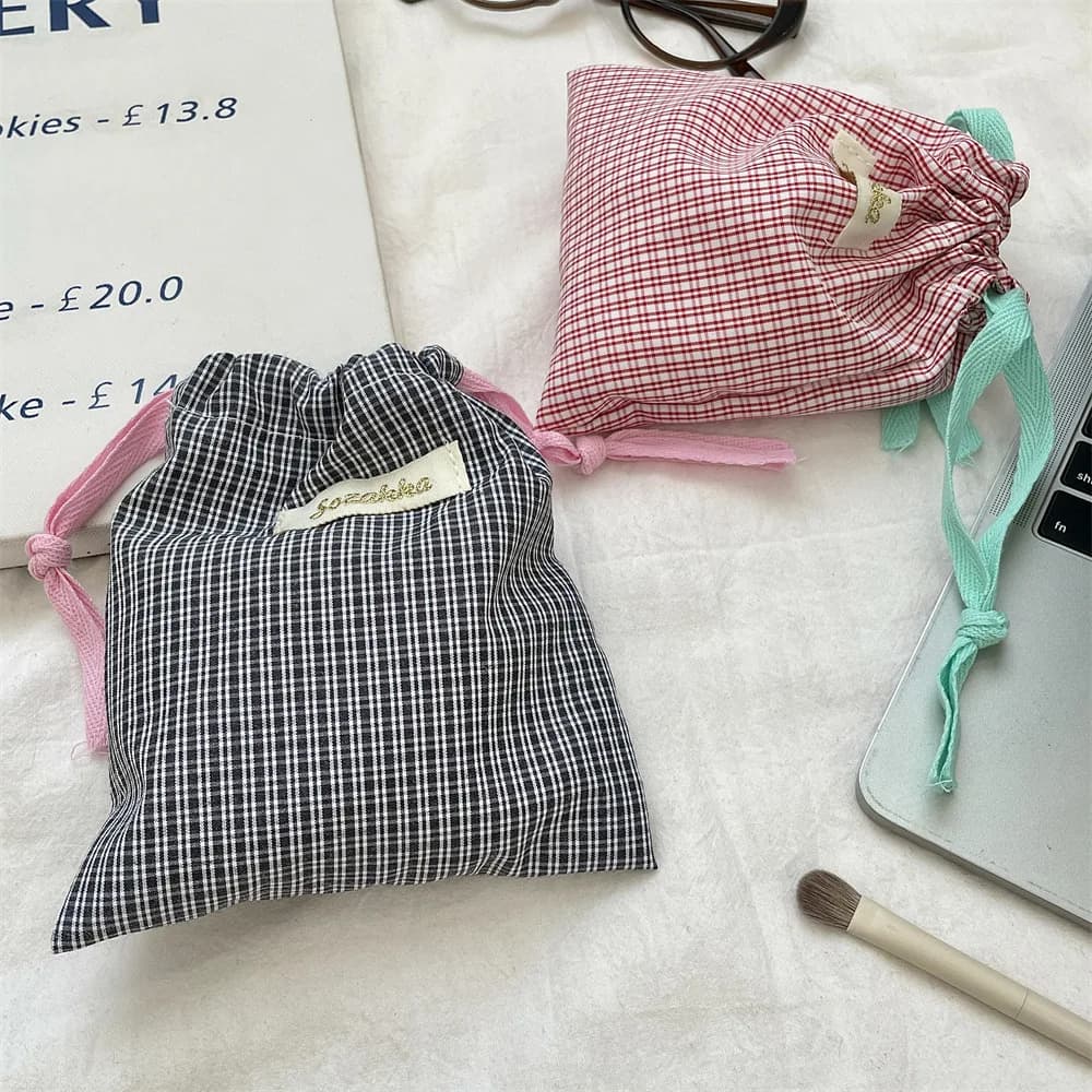 Women's Makeup Bags Korean Plaid Storage Bag Multifunctional Portable Compact Coin Purse Simple Drawstring Harajuku Kawaii Sweet