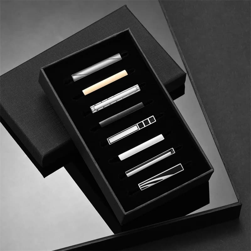 8 pezzi fermacravatta corto set con confezione regalo fermacravatta da uomo accessori spilla camicia uomo gemelli polsino da uomo regalo per il marito gadget