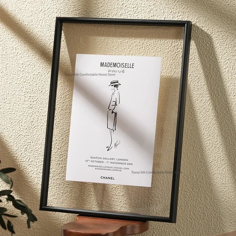 Cornice trasparente in lega di alluminio Moderna semplice da appendere a parete Cornice per amici Acrilico Nordic Home Decor Porta Retrato FYPF