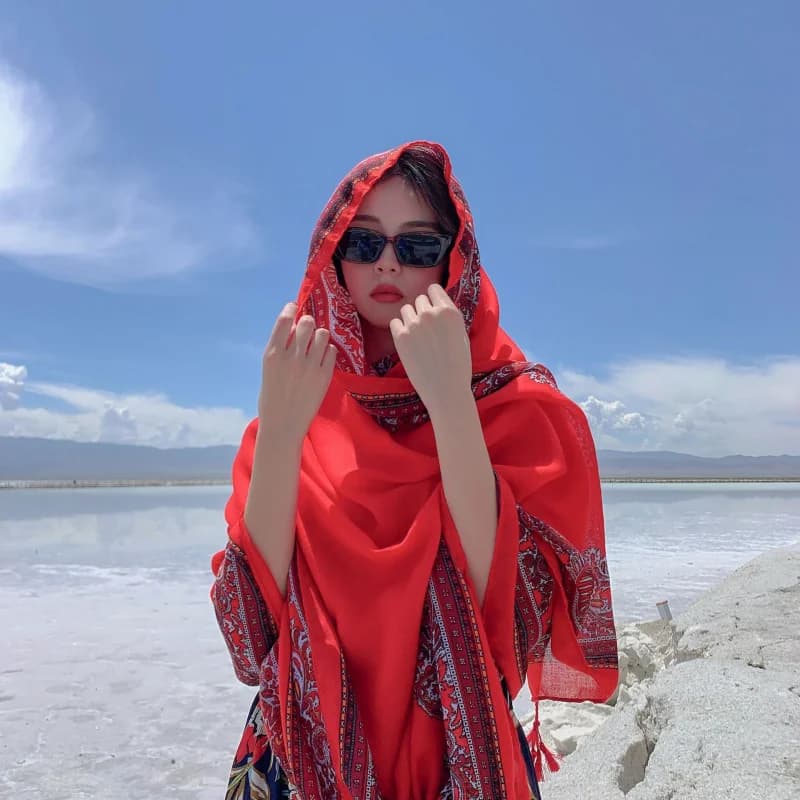 Sciarpa rossa alla moda in cotone e lino in stile etnico, nuova versione coreana estiva, per la spiaggia, viaggi e vacanze, professionale