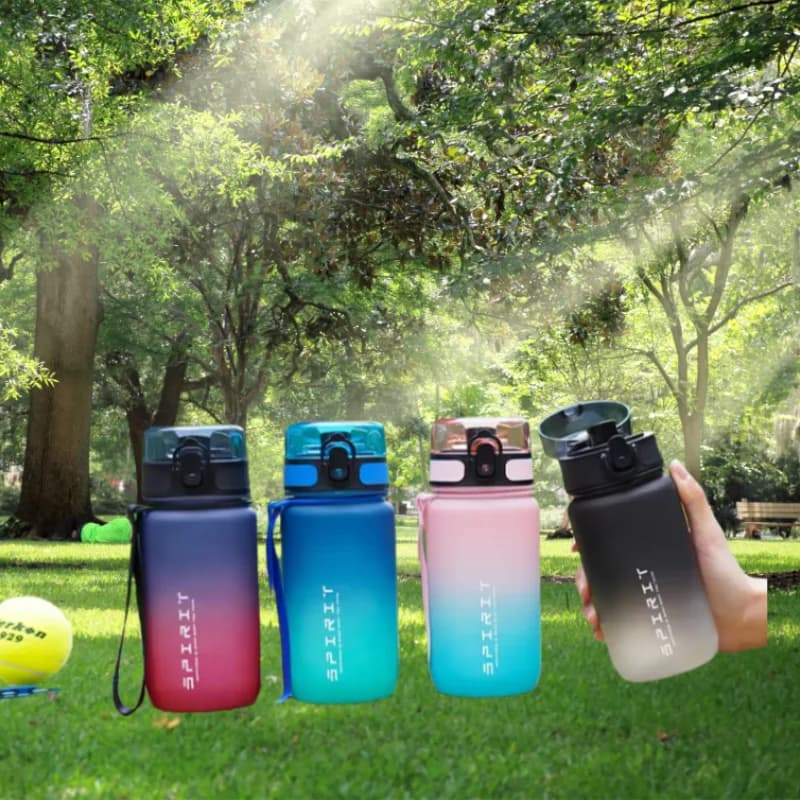 Borraccia sportiva sfumata da 500 ml/650 ml con indicatore del tempo - Materiale PC resistente e a prova di perdite per ciclismo, corsa e fitness