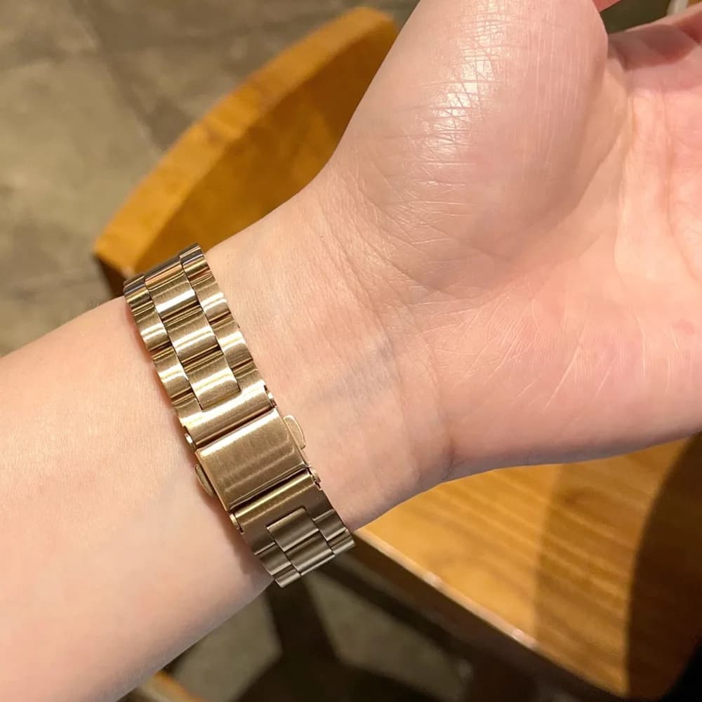 Cinturino sottile in acciaio inossidabile per Apple Watch compatibile con bracciale Ultra serie 8 7 6 SE 3 per dimensioni 45/41mm 40/44mm 42mm 49mm