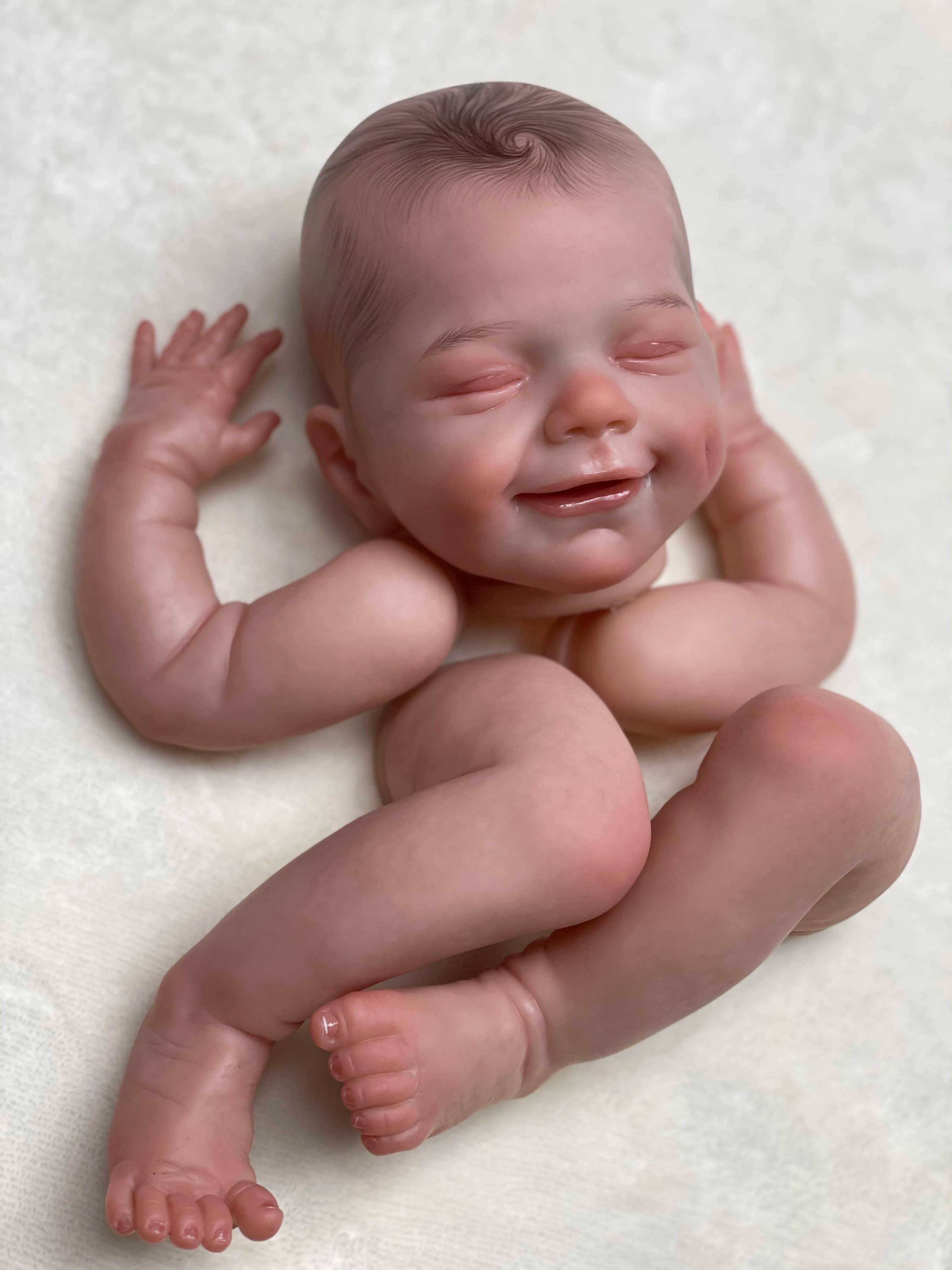 Kit dipinti per bambole Bebe con sorriso di aprile da 18 pollici personalizzabili Kit di accessori semilavorati per parti realistiche rinate