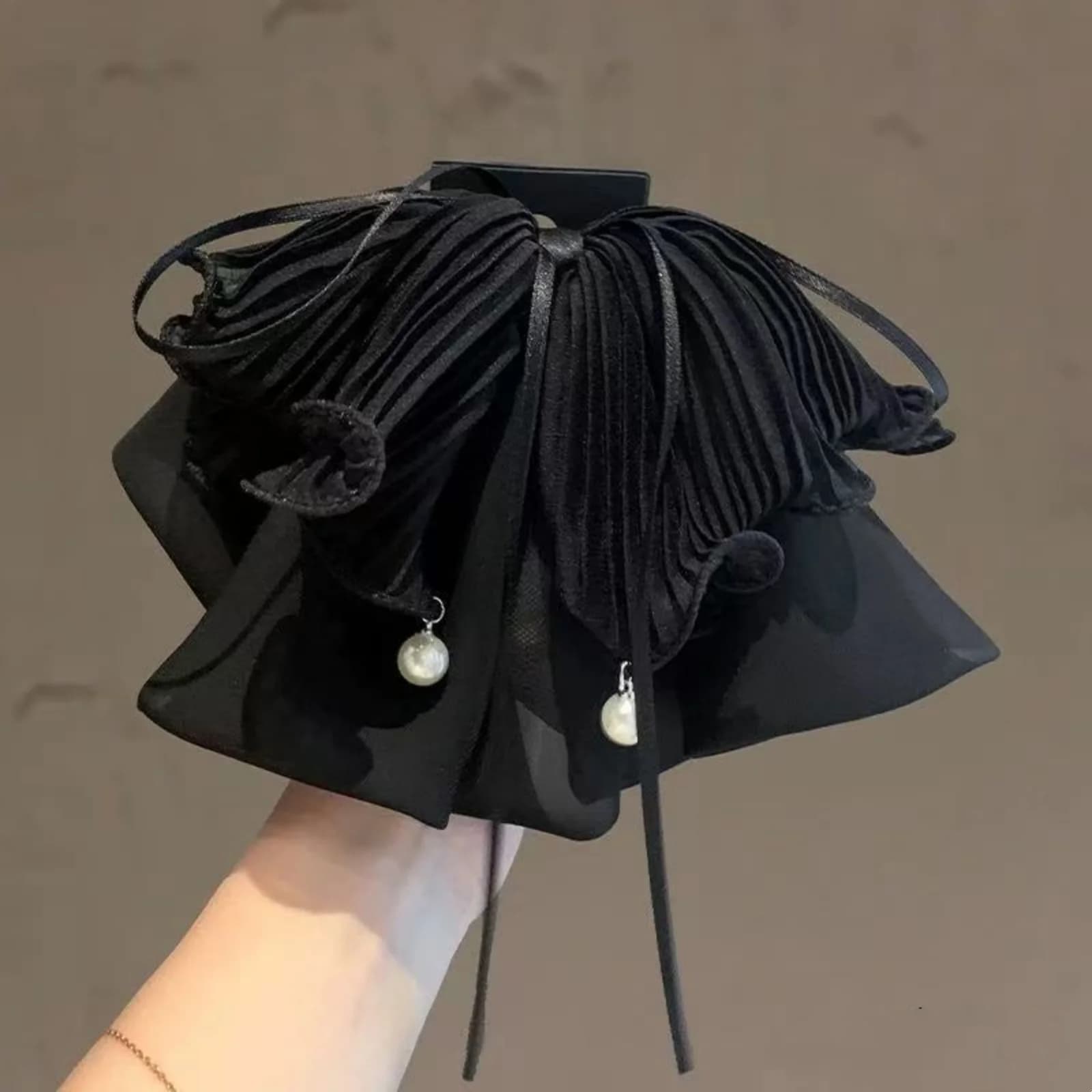 1pc Nuova clip per artigli per capelli con fiocco in chiffon nero famoso su Internet - Elegante e versatile, clip per coda di cavallo di grandi dimensioni, elegante H