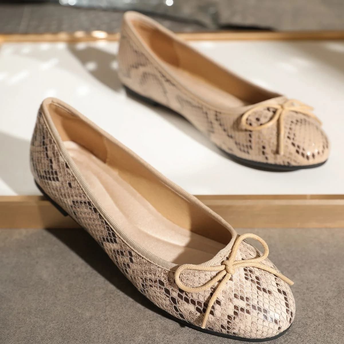 Scarpe Basse con Motivo Pelle di Serpente per Donna, Ballerine alla Moda con Fiocco, Suola Morbida Antiscivolo per Uso Quotidiano e Feste