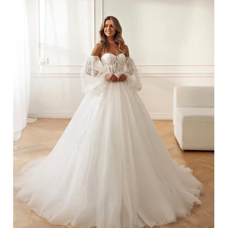 Abito da sposa con spalle scoperte in organza con ricami, modello ballgown a trapezio, lunghezza a terra, maniche a sbuffo, senza spalline, personalizzabile