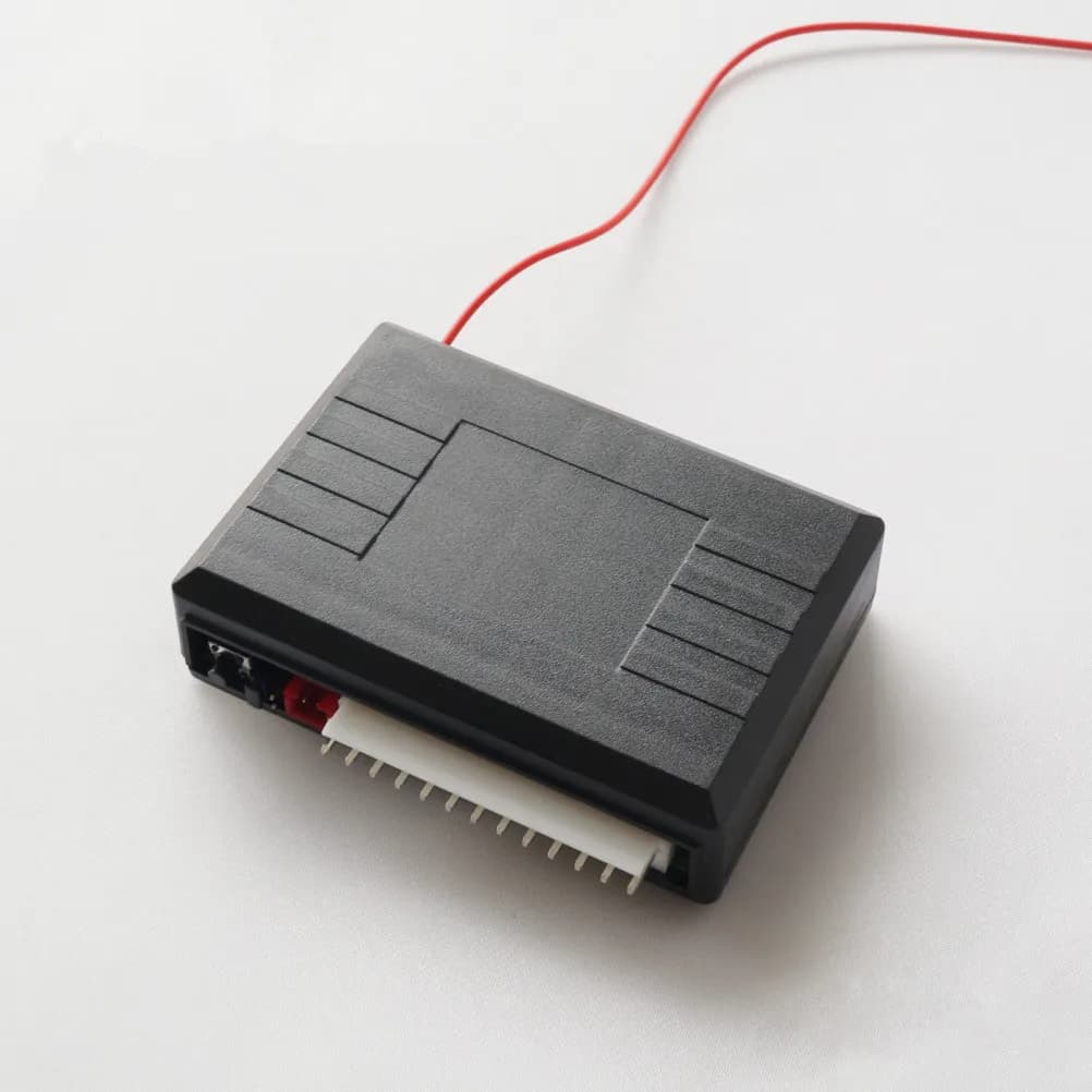 Kit Universale di Chiusura Centralizzata per Auto con Telecomando per Porte e Bagagliaio, con Funzione di Allarme e Blocco Antifurto