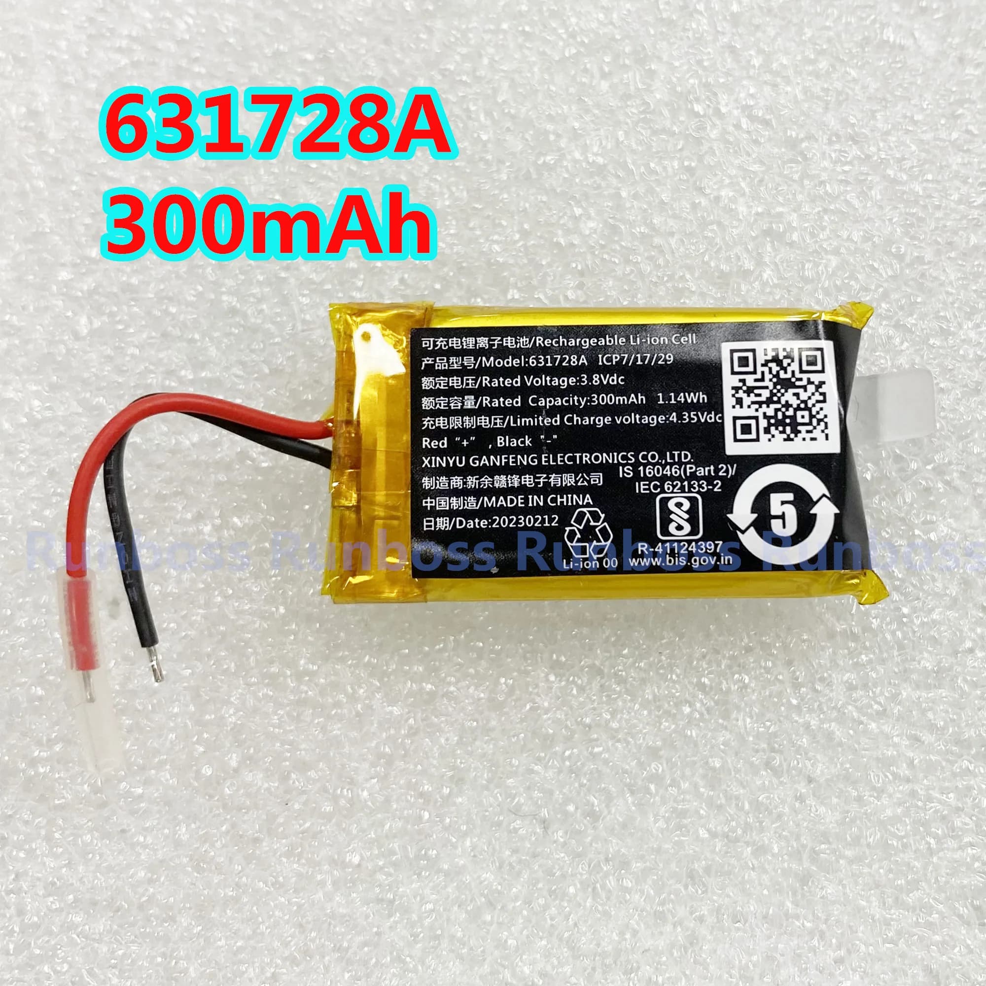 631728 Un 3,8 V 602030 Batteria ricaricabile ai polimeri di litio da 300 mAh Bluetooth MP3 Scheda wireless Registratore audio Batterie agli ioni di litio