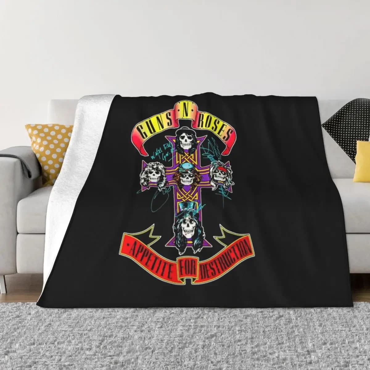 Pistole n roses gnr, guns n roses gnr, guns n roses gnr, guns n roses gnr, guns n roses gnr, gu Throw Blanket