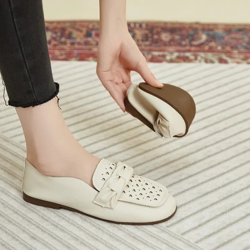 Women's Flats Round Toe Slip-On Loafers Smooth Upper Heart Cutout Pattern Knotted Strap Decor Casual Daily Walking Footwear
