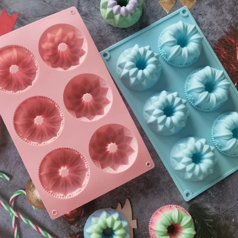 Corona porosa Stampo per torta in silicone Multi stile Fiore Ciambella Biscotto Gelatina Stampo per ghiaccio Pietra preziosa Sapone Candela che fa set Regali