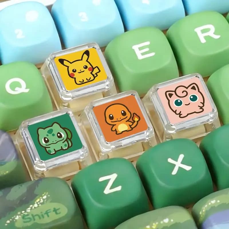 Tastiera Meccanica Pokémon Cross Axle con Retroilluminazione e Keycaps Personalizzati in Cristallo