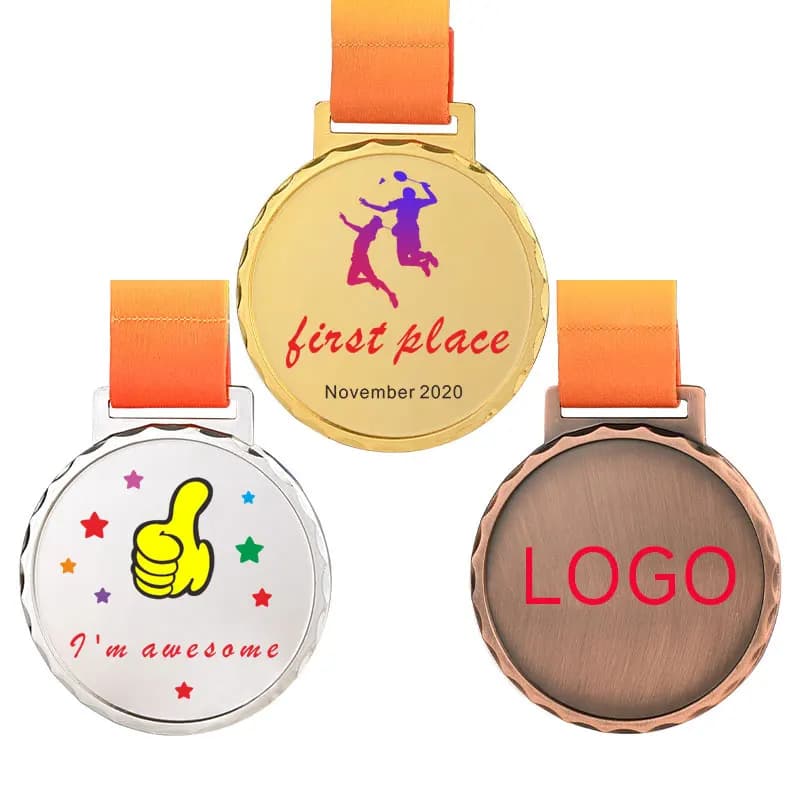 Produttore all'ingrosso stampe adesivo artigianato in metallo lega di zinco ottone gara premio Logo personalizzato sublimazione sportiva medaglia vuota