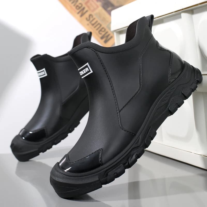 YUYIN Man Ankle Work Shoes Water Shoes High Top Rain Boots for Men Women Anti-slip Waterproof Oil-proof Chef Shoes Lightweight