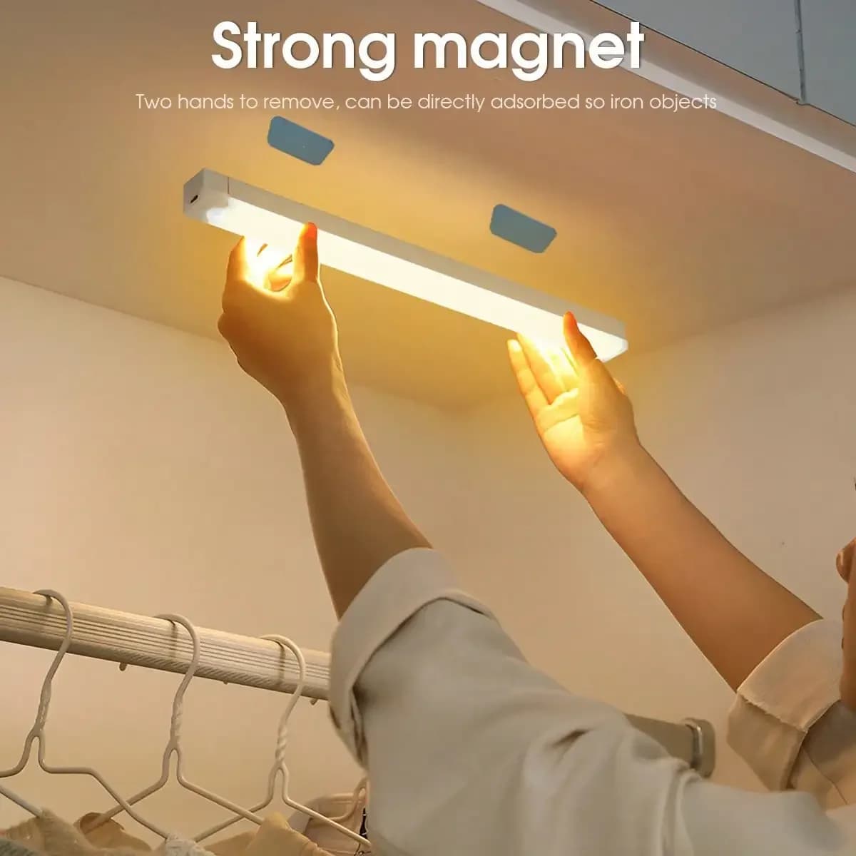 Luci LED con Sensore di Movimento, Striscia Luminosa Ultra Sottile a Occhio di Gatto per Arredamento Casa, Striscia Luminosa Ricaricabile Autoadesiva per Armadio e Vetrina, 10CM/150mAh, 20CM/150mAh, 30CM/200mAh, 50CM/350mAh, Luce con Sensore per Armadio