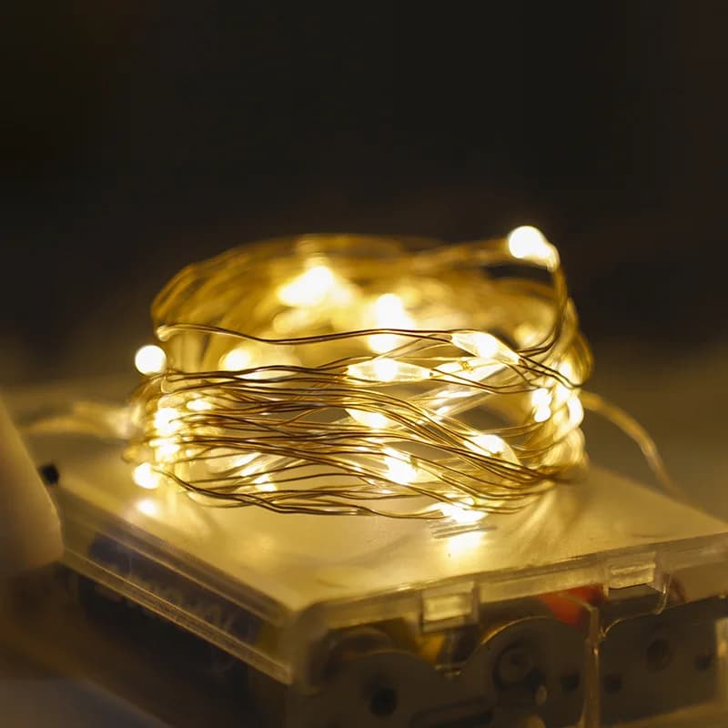 Luci a Filo LED per Decorazioni Natalizie, Matrimoni e Camere da Letto, Funzionamento a Batteria, Luci Fatate per Atmosfera Festiva