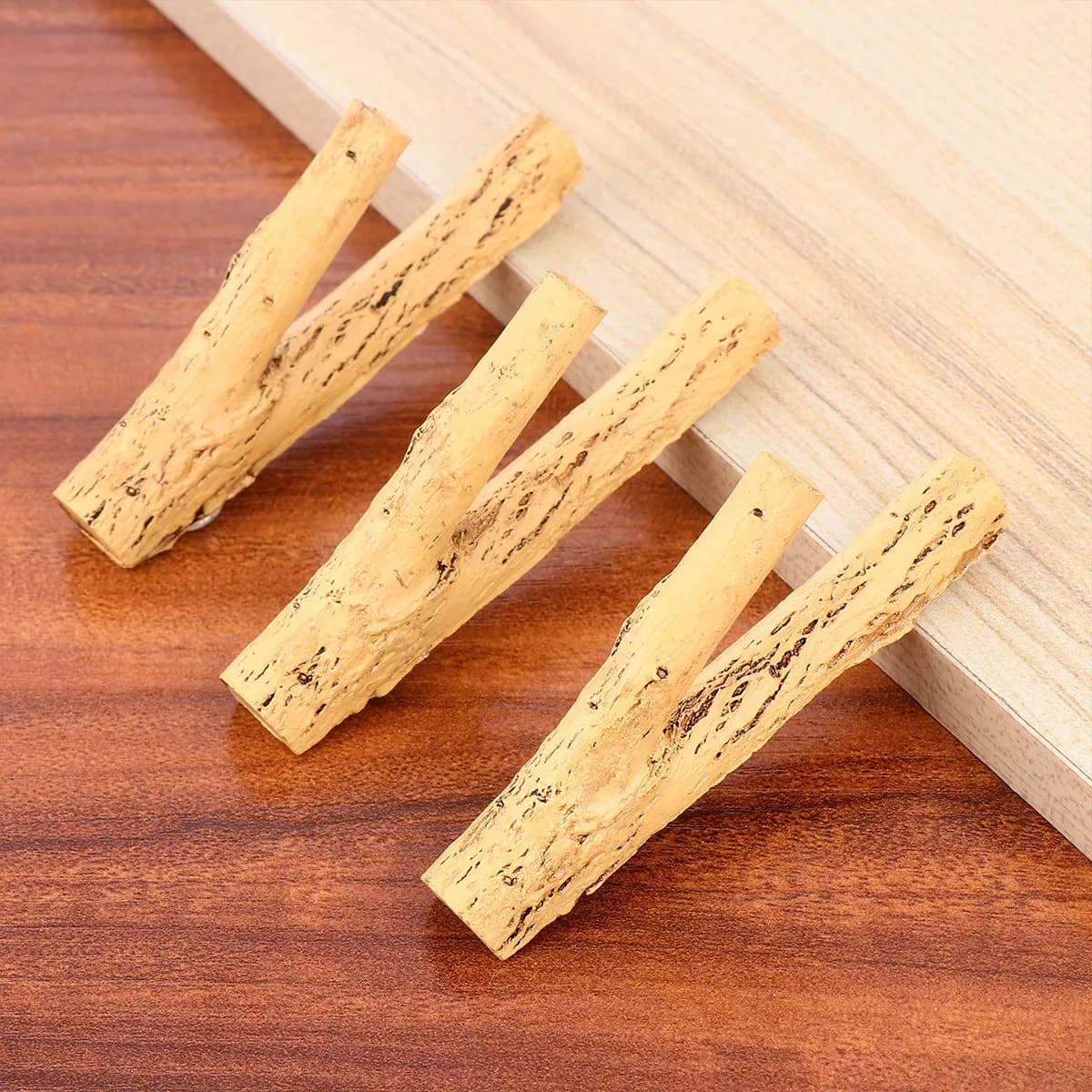 3Pcs Creative Branch Shaped Wall Hanger Punch Free Adhesive Hook for Clothes Hats Towels Bags Modern Rustic Home Decor Fixture