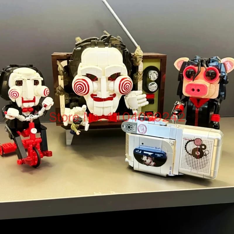 Genuine JAKI Chainsaw Massacre Series Building Blocks Billy The Puppet Pig Mask Assembly Model Salll Tape Recorder Toy Gift