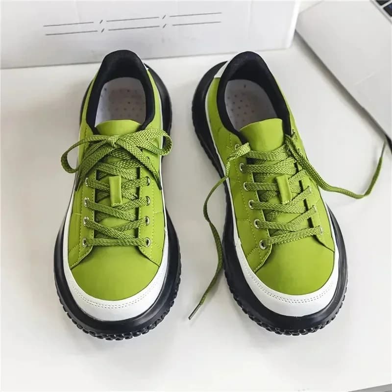2026 Primavera/Autunno Suole spesse con scarpe di moda originali di nicchia Casual Aumenta scarpe da tavolo stile Hong Kong Scarpe da ginnastica da uomo, 39-44