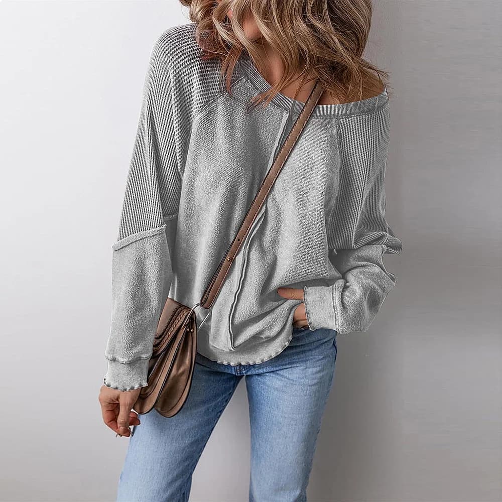 Women's Oversized Hoodie Round Neck Casual Pullover Sweatshirt with Contrast Stitching