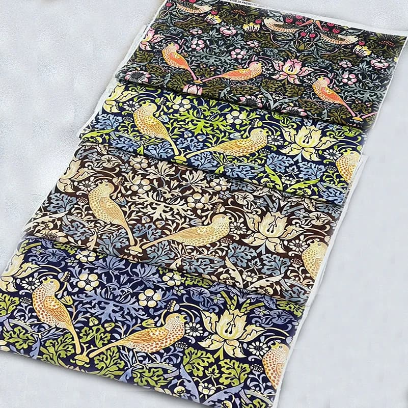 Tessuto per uccelli ladri di fragole William Morris per cucire abiti fatti a mano fai-da-te da mezzo metro