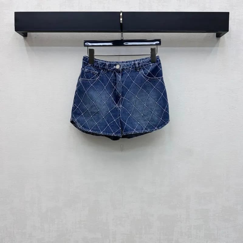 Diamond Quilted Pattern Denim Casual Shorts