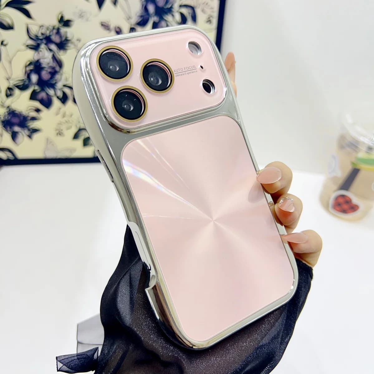 Custodia per telefono ovale di lusso con placcatura, texture CD e laser Aurora per iPhone 17 16 15 14 13 Pro Max, con protezione completa dell'obiettivo e cover antiurto rinforzata
