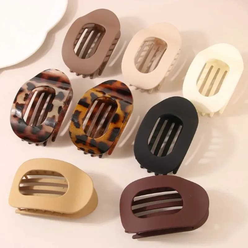 Fermaglio per capelli ovale opaco leopardato per donna, fermagli piatti curvi in acrilico alla moda, accessori per lo styling dei capelli