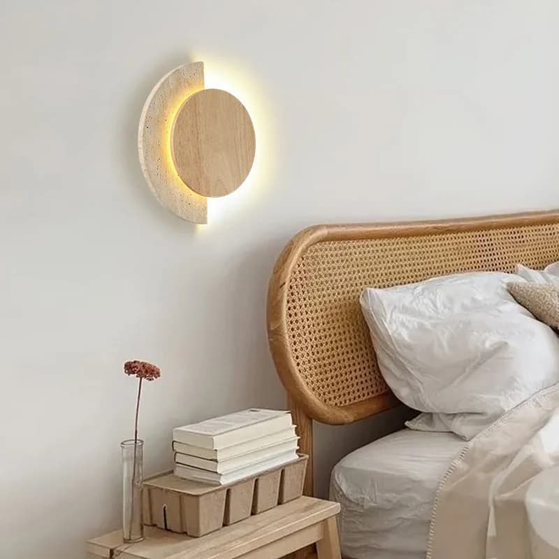 Lampada da Comodino Rotonda Stile Wabi Sabi, Applique in Pietra Travertino Gialla, Illuminazione LED in Legno per Soggiorno, Corridoio, Ingresso