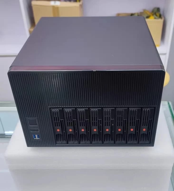 Nuovo aggiornamento Nas Chassis a 8 dischi 3.0USB Cloud Storage Online Office