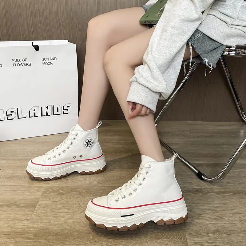 New casual board shoes, versatile canvas shoes, high cut thick soled white shoes for female students, ins shoes