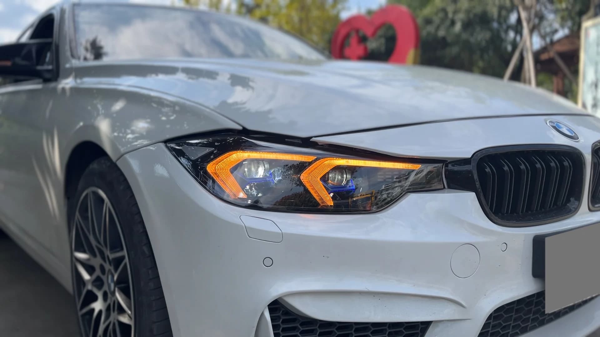 Faro a LED compatibile con BMW Serie 3 F30 F35 2013-2020, gruppo fari a LED modificato, aggiornamento DLR con indicatori di direzione dinamici.