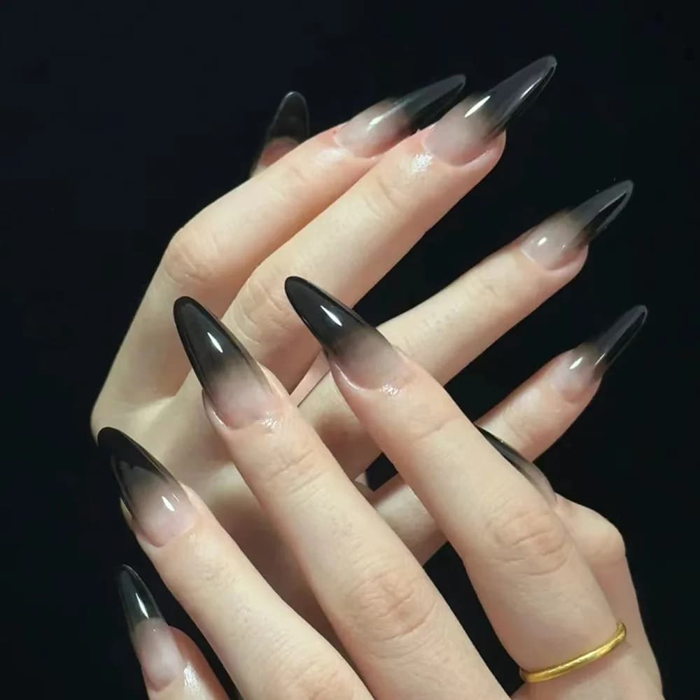 24Pcs Simple French Press on Nails Short Almond False Nail Glitter Black Gradient Fake Nails with Glue Pink Detachable Nail Art