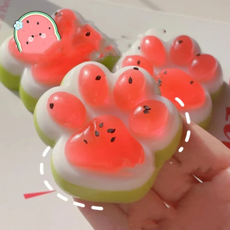 NUOVO Giocattolo Squishy Virale a Forma di Zampa di Gatto Anguria - Bestseller Carino Antistress Regalo per Adolescenti e Adulti, Terapia e Gadget per Feste