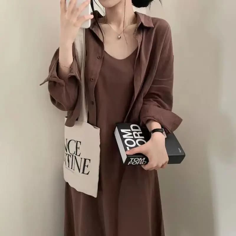 Completo da Donna Due Pezzi: Vestito a Bretelle con Scollo a V Senza Maniche Sexy Y2K Streetwear e Camicia Elegante a Maniche Lunghe 2026