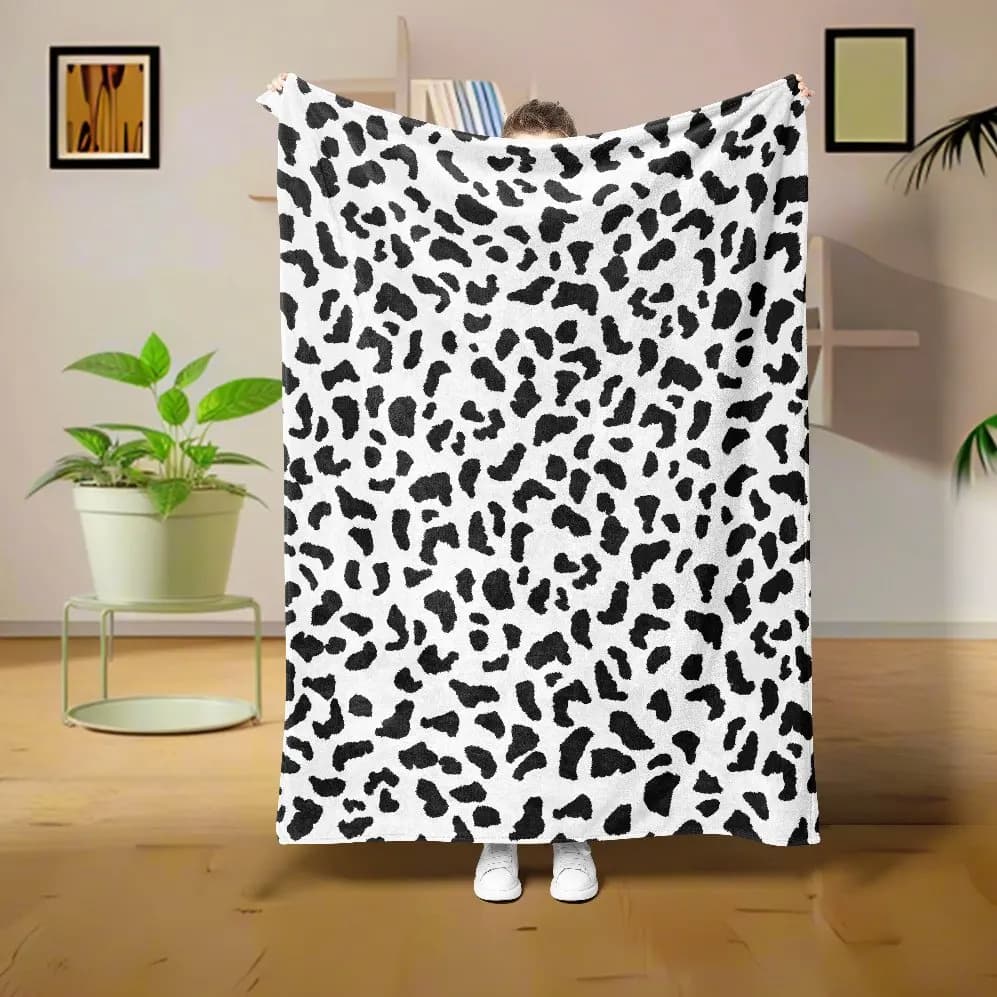 Modello caldo Coperta di flanella Mucca Zebra Tigger Giraffa Lancio Divano di casa Pausa pranzo Coperte Coperte per studenti per bambini Regali per pisolino