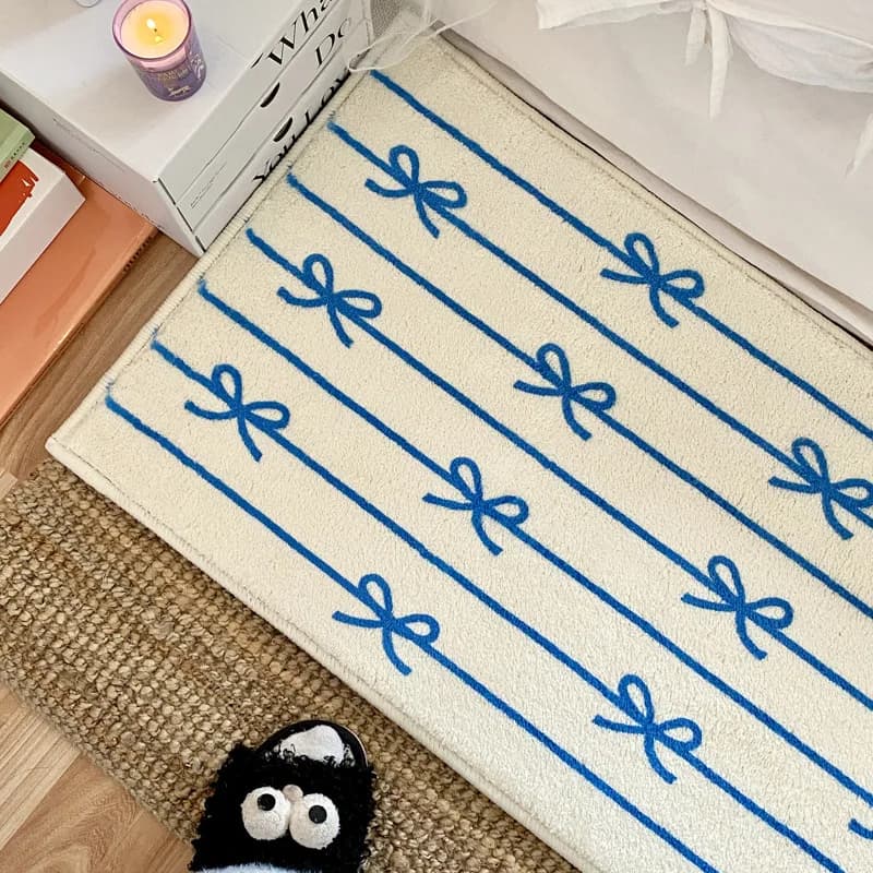 VIKAMA Children's Room Bedside Carpet Cute Cartoon Stain Resistant Anti Slip Rug Imitation Cashmere Home Decoration