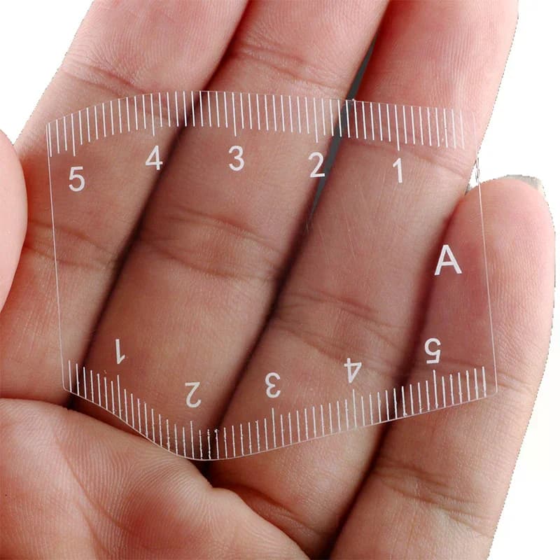 Set of 5 Dureble Stencils for Modeling Eyebrows, Portable Alloy for Istantaneo Drawing, Gift