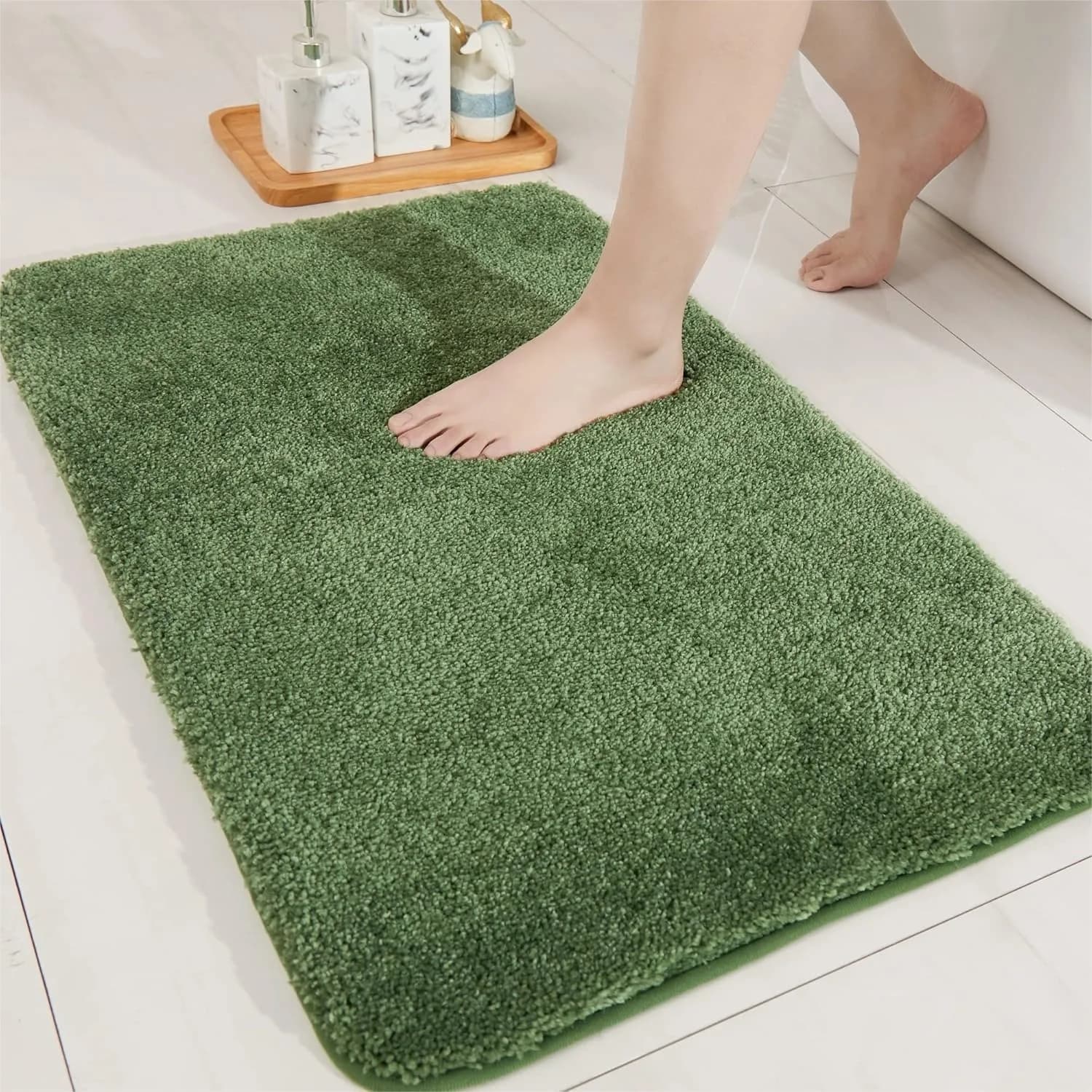 Tappetini da Bagno Extra Spessi Antiscivolo Morbidi e Pelosi 100% Micro Poliestere Assorbenti d'Acqua Verdi 20x32 Pollici