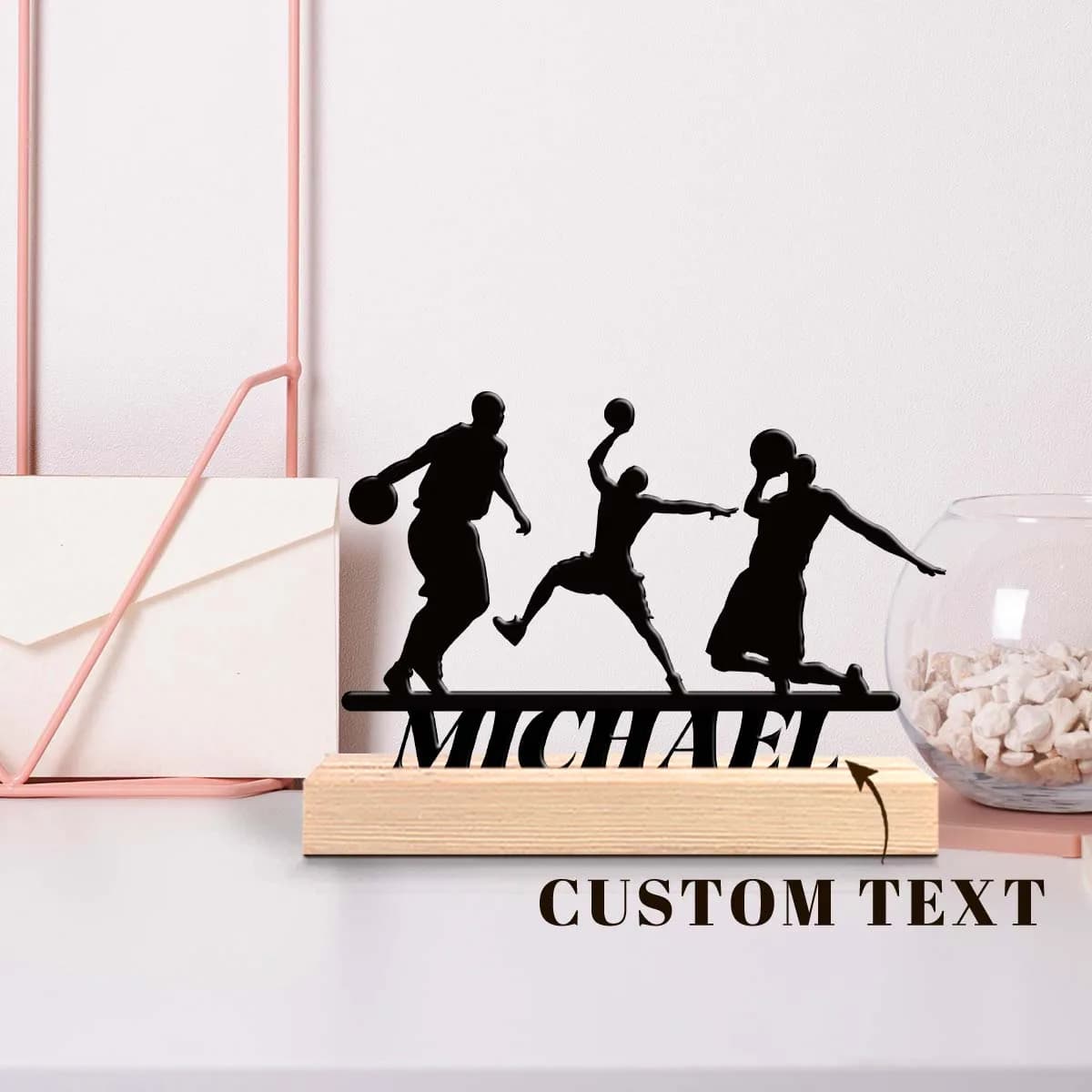 1pc Personalized Retro Iron Statue Decoration Custom Content With Wooden Base Art Decoration, Desktop Decoration