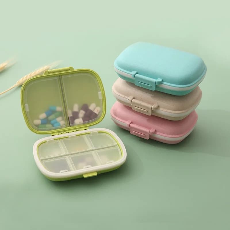 New Portable Travel Laptop with 8 Departments and Large Containers for Vitamins, Fish Oils and Medicines