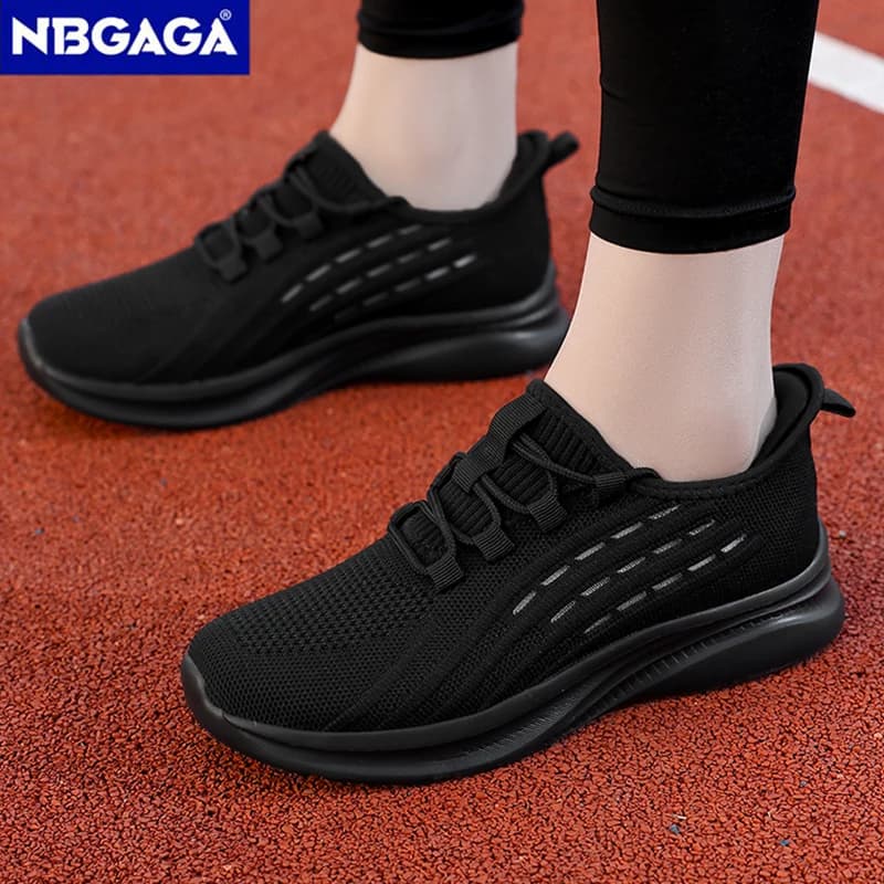 Scarpe da donna estive leggere e traspiranti in rete antiscivolo, sneakers casual, scarpe da passeggio piatte per sport all'aria aperta