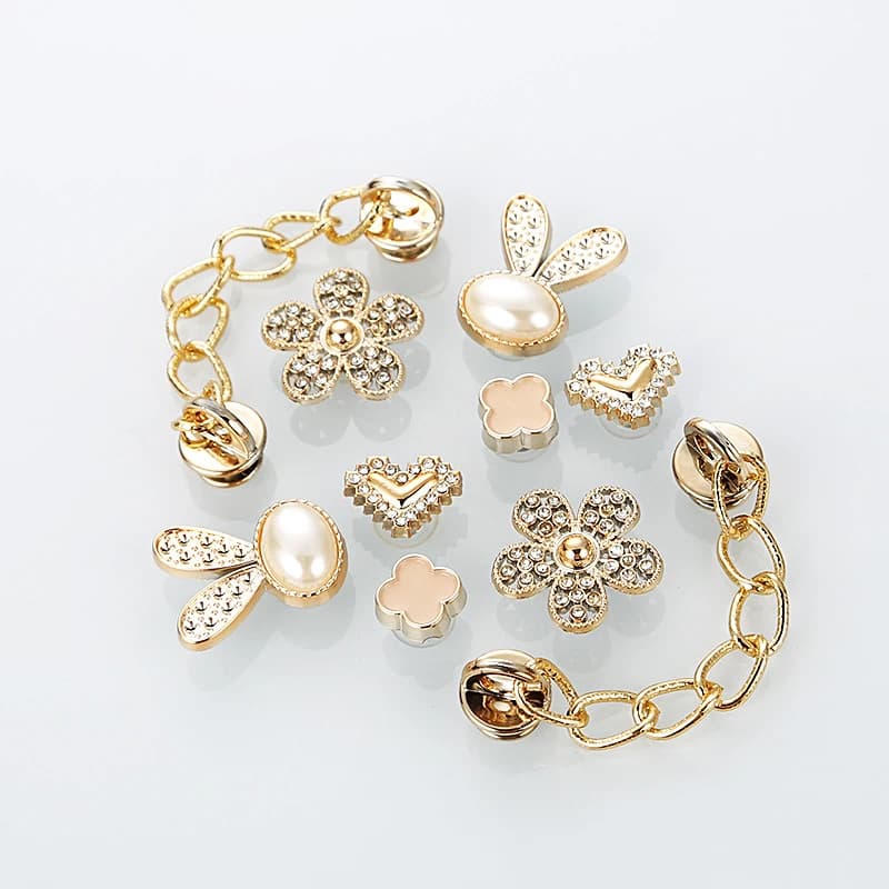 10 Pcs Fashion Shoe Charms Buckles DIY Rhinestone Flower Sandals Accessories Pearls Garden Shoe Decorations Sets for Women Gifts