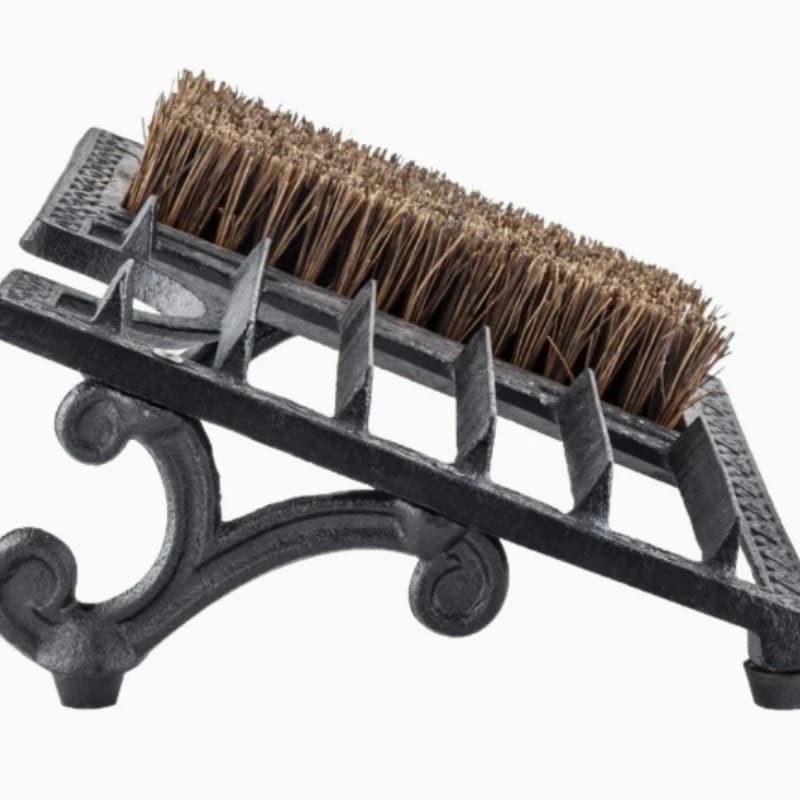 Cast iron mane shoe brush, shoe shine, utensils, yard entrance door, foot pad, sole scraping mud