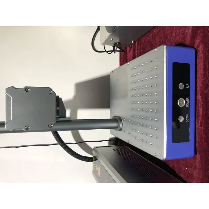 YAOMATEC 20W/30W Fiber Laser Marking Machine for Metal and Plastic 110x110mm/150x150mm Permanent Engraving for QR Code